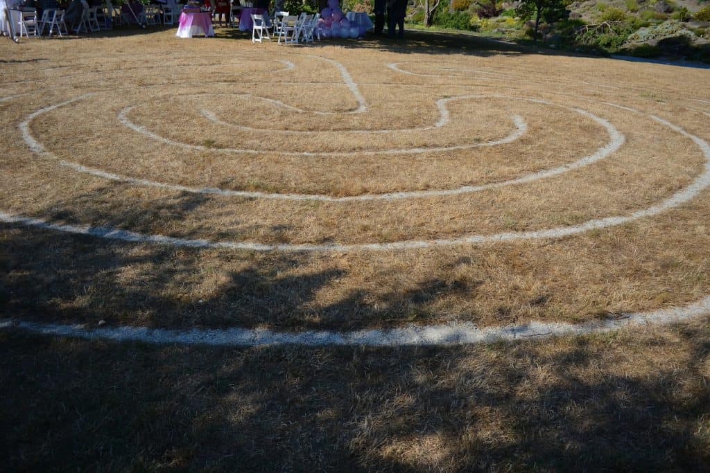 Garden labyrinth